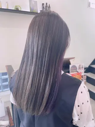 カラー 河野いずみ レイヤー/ボブ 🤍のヘアスタイル