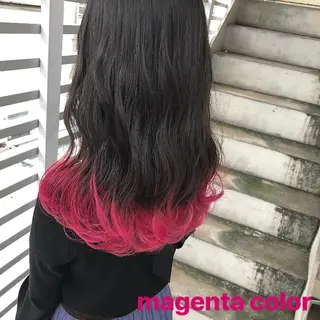 セミロング カラー 韓国🇰🇷レイヤー 映える顔周り🩷のヘアスタイル