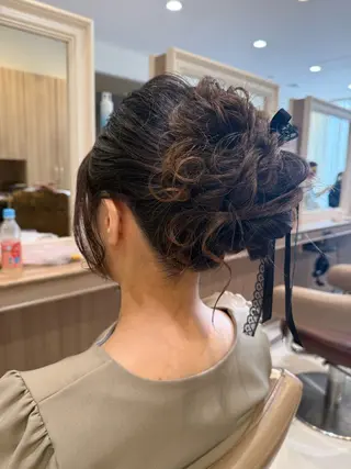 セミロング ヘアアレンジ 韓国ヘアメイク🎀/ 縮毛矯正✨山本媛香のヘアスタイル