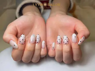 ネイル LYYM Salonのネイルデザイン