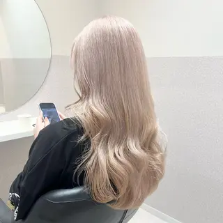 ロング カラー 🩵ブリーチカラー MIORI🩵のヘアスタイル