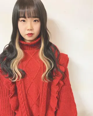 ミディアム カラー Shiho お洒落な エクステ♡ハイトーンのヘアスタイル