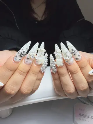 ネイル Huyn Nail Shinjyukuのネイルデザイン