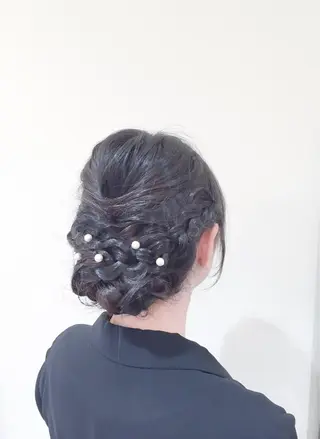 セミロング ヘアアレンジ un 溝の口 伊豆本のマツエク・マツパデザイン