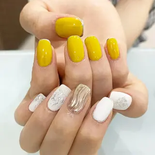 ネイル 板垣 綾乃のネイルデザイン
