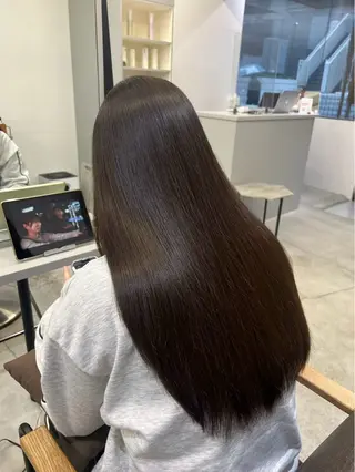 ロング パーマ 🍒モテ暖色カラー × うる艶✧ ゆなのヘアスタイル