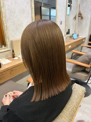 セミロング ボブ.艶髪 髪質改善.縮毛矯正のヘアスタイル