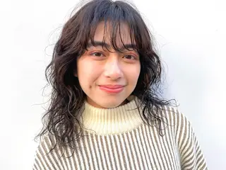 ミディアム パーマ 髪質改善 縮毛矯正/ レイヤー/銀座/本木のヘアスタイル