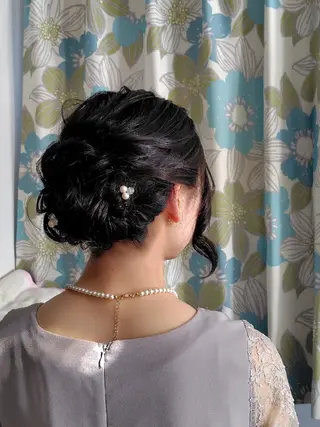 ミディアム ヘアアレンジ 🐈‍⬛なおカラーモ デル様募集中🎀のヘアスタイル