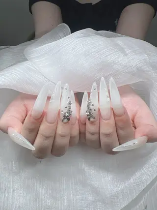 ネイル Lee Nails チップ長さだし専門店のネイルデザイン