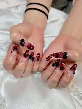 ネイル io nail  心斎橋店⚜️のネイルデザイン