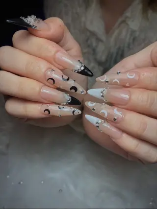 ロング Rianna alice.のネイルデザイン