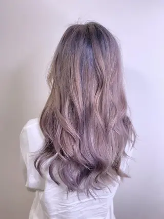 ロング カラー ヘアアレンジ Luzir⭐︎ GEN⭐︎のヘアスタイル