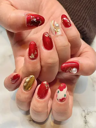 ネイル beamerci🌼 SHIORIのネイルデザイン