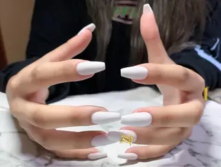 ネイル x.1.0.nail ♡Cのネイルデザイン