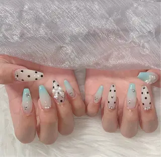 ネイル Lyna 池袋のネイルデザイン
