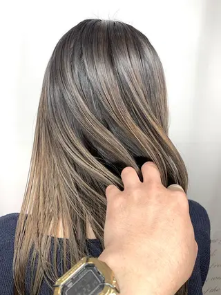 セミロング カラー パーマ ヘアアレンジ メンズ キッズ ネイル マツエク・マツパ 髪質改善 艶髪🔵フセナオヤのヘアスタイル