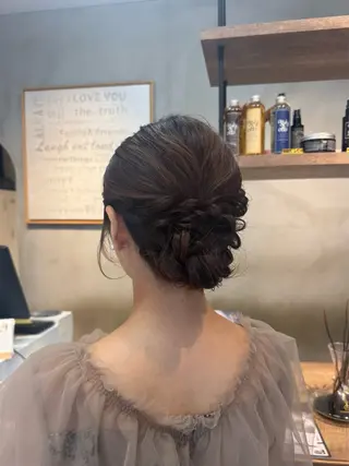 ヘアアレンジ red neo あいりのマツエク・マツパデザイン