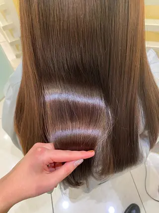 ロング レイヤーカット/ ハイライト 千咲季のヘアスタイル