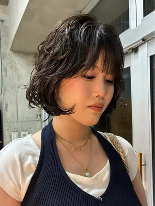 ショート パーマ wewe: momoeのヘアスタイル