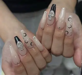ネイル Lenie Nail Salonのネイルデザイン