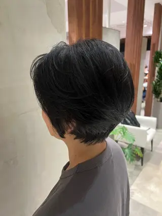 ショート 村中 逸紀のヘアスタイル