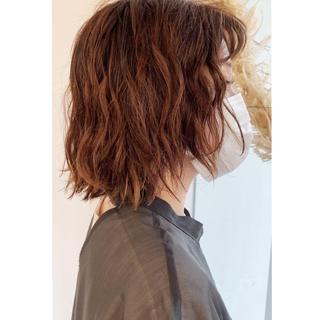 ショート カラー co-kyu コキュウのヘアスタイル
