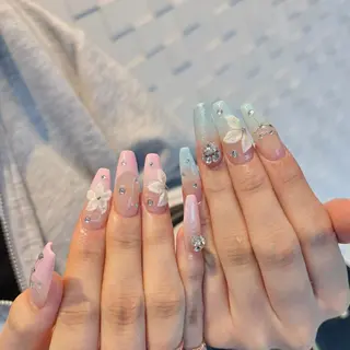 ネイル FIRSTCLASS KAYOのネイルデザイン