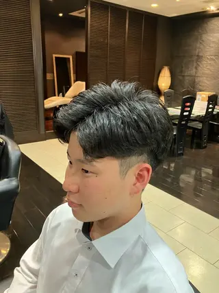 パーマ メンズ 前之園 ひかるのヘアスタイル