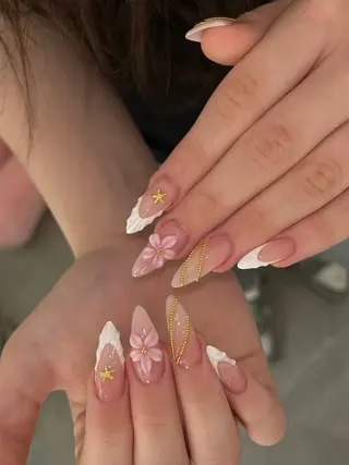 ネイル Nova Nail Studioのネイルデザイン