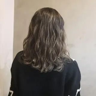 ミディアム Le Lien カジのヘアスタイル
