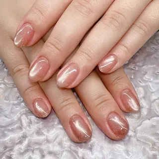 ネイル マグ🧲等なんでも ワンカラー5700円のネイルデザイン