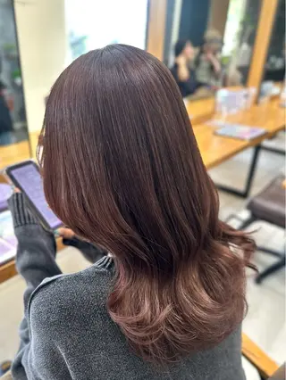 セミロング カラー 🤎柔らかモテカラー 🌟佐藤壮也🌟のヘアスタイル