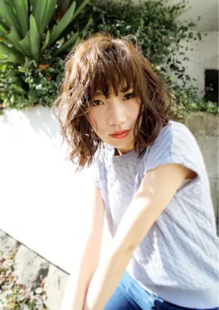 ミディアム 桑名 淳のヘアスタイル