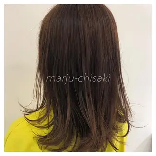 レイヤーカット/ ハイライト　千咲季のヘアスタイル