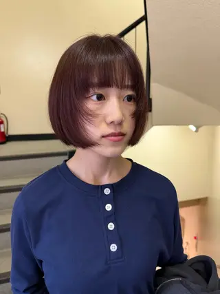 カラー 寺崎 由衣のヘアスタイル