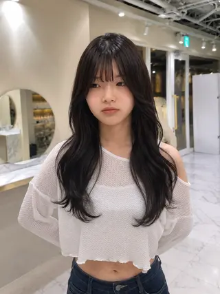 ロング カラー 大人韓国レイヤ ー特化｜角岡泉希🩶のヘアスタイル