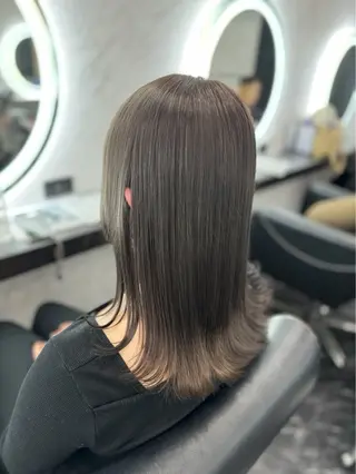 カラー LOHAS 優来(ユラ)のヘアスタイル