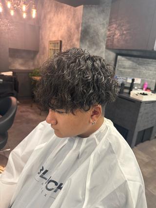 ショート カラー パーマ ヘアアレンジ メンズ キッズ 🔷横浜1のパーマ 職人🔷将太郎のヘアスタイル