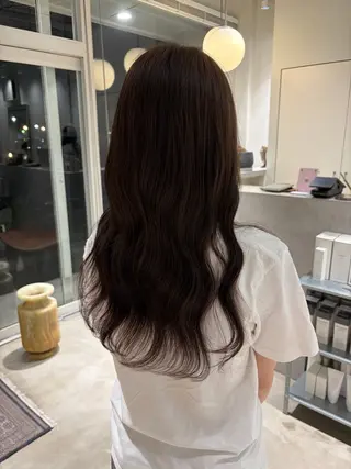 ロング カラー 周東 芽依のヘアスタイル