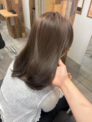 ミディアム カラー yoro /ミホのヘアスタイル