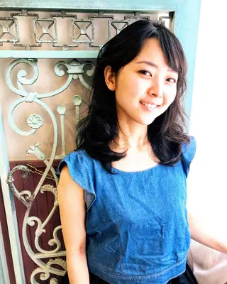 ミディアム カラー パーマ ヘアアレンジ 表参道Lise おおいしおりのその他イメージ