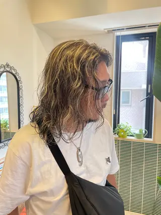 カラー メンズ cope'u moneのヘアスタイル