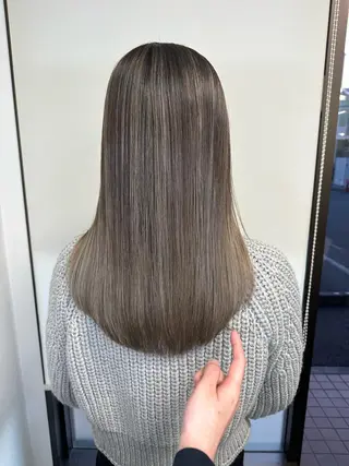 ミディアム カラー ブリーチカラー🫧 森　凪沙のヘアスタイル