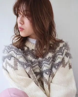 ミディアム カラー 堀 春奈のヘアスタイル