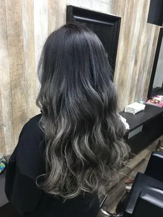 ロング カラー 渡辺 勇大のヘアスタイル