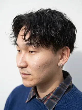 ショート パーマ メンズ 鈴木 まさしのヘアスタイル