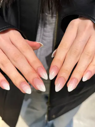 ネイル Miura.H 🦋🫧のネイルデザイン