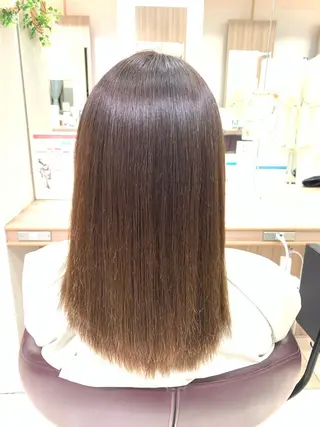 セミロング ブリーチ🐰インナー ♡ハイライト♡綾🐰のヘアスタイル