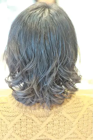 ミディアム パーマ 石川 雅貴のヘアスタイル